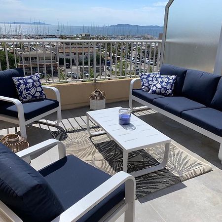 L'Effet Mer, Duplex Sur Le Port Avec Ses 2 Terrasses Vue Mer Hyères Eksteriør billede